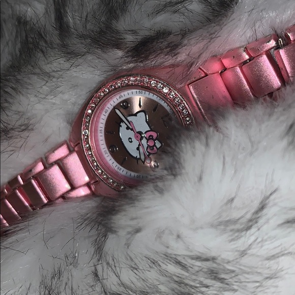 Kids hello kitty watch - Picture 1 of 3